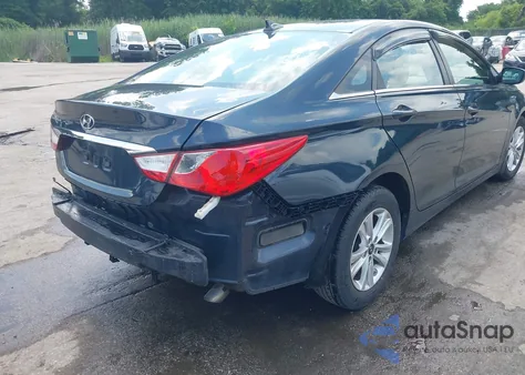 2013 Hyundai Sonata Gls z USA, uszkodzony, nr VIN 5NPEB4AC6DH665431